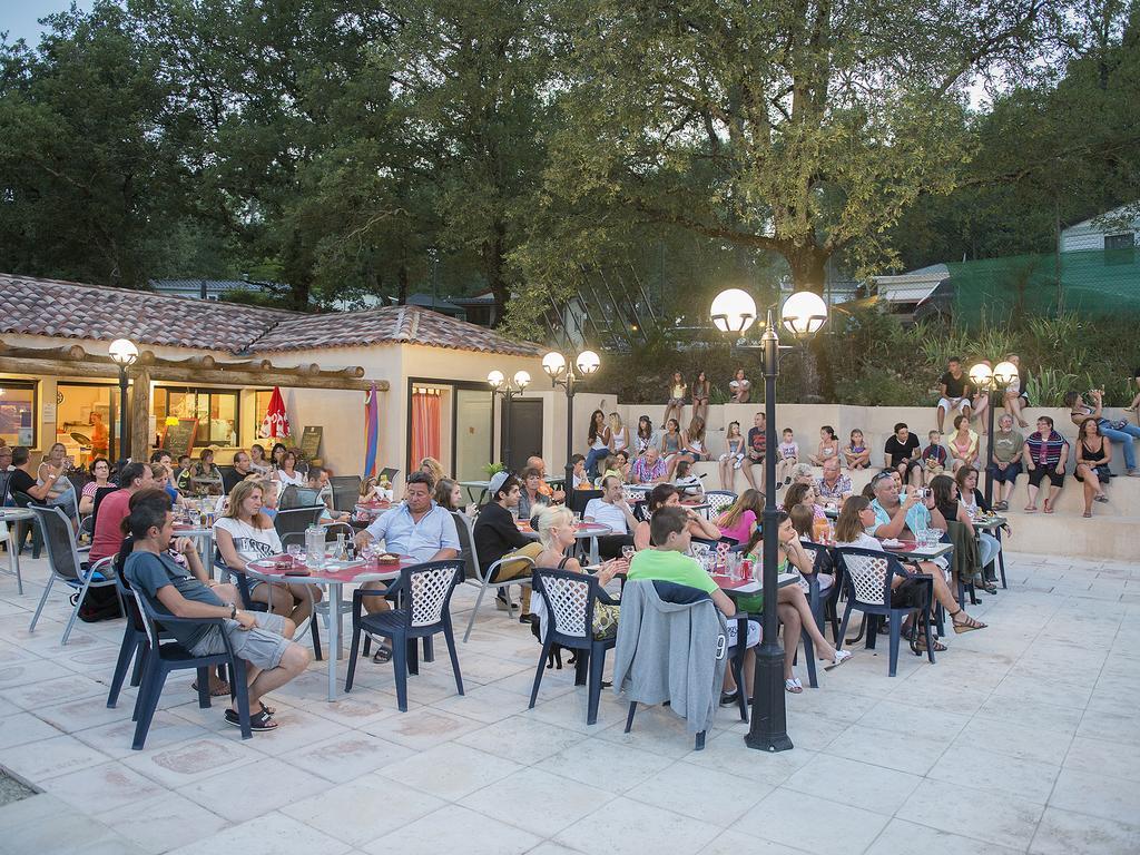 Camping Lou Cantaire Hotel Fayence Exterior foto