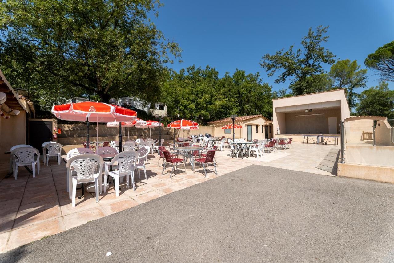 Camping Lou Cantaire Hotel Fayence Exterior foto