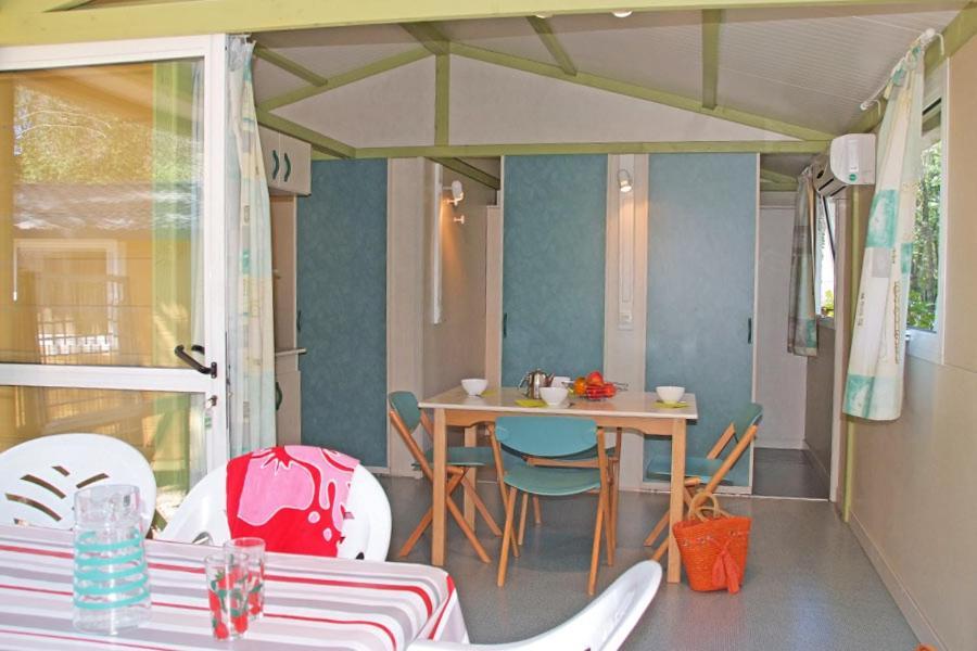 Camping Lou Cantaire Hotel Fayence Exterior foto