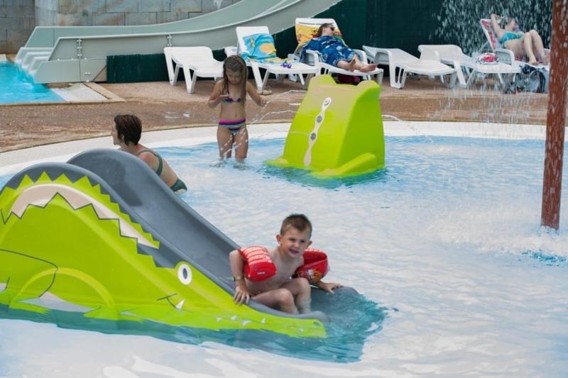 Camping Lou Cantaire Hotel Fayence Exterior foto