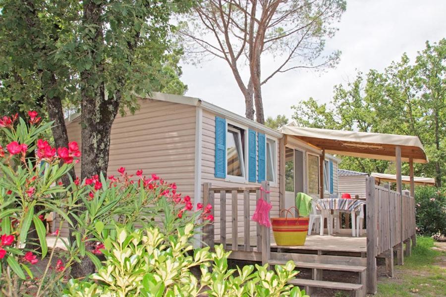 Camping Lou Cantaire Hotel Fayence Exterior foto