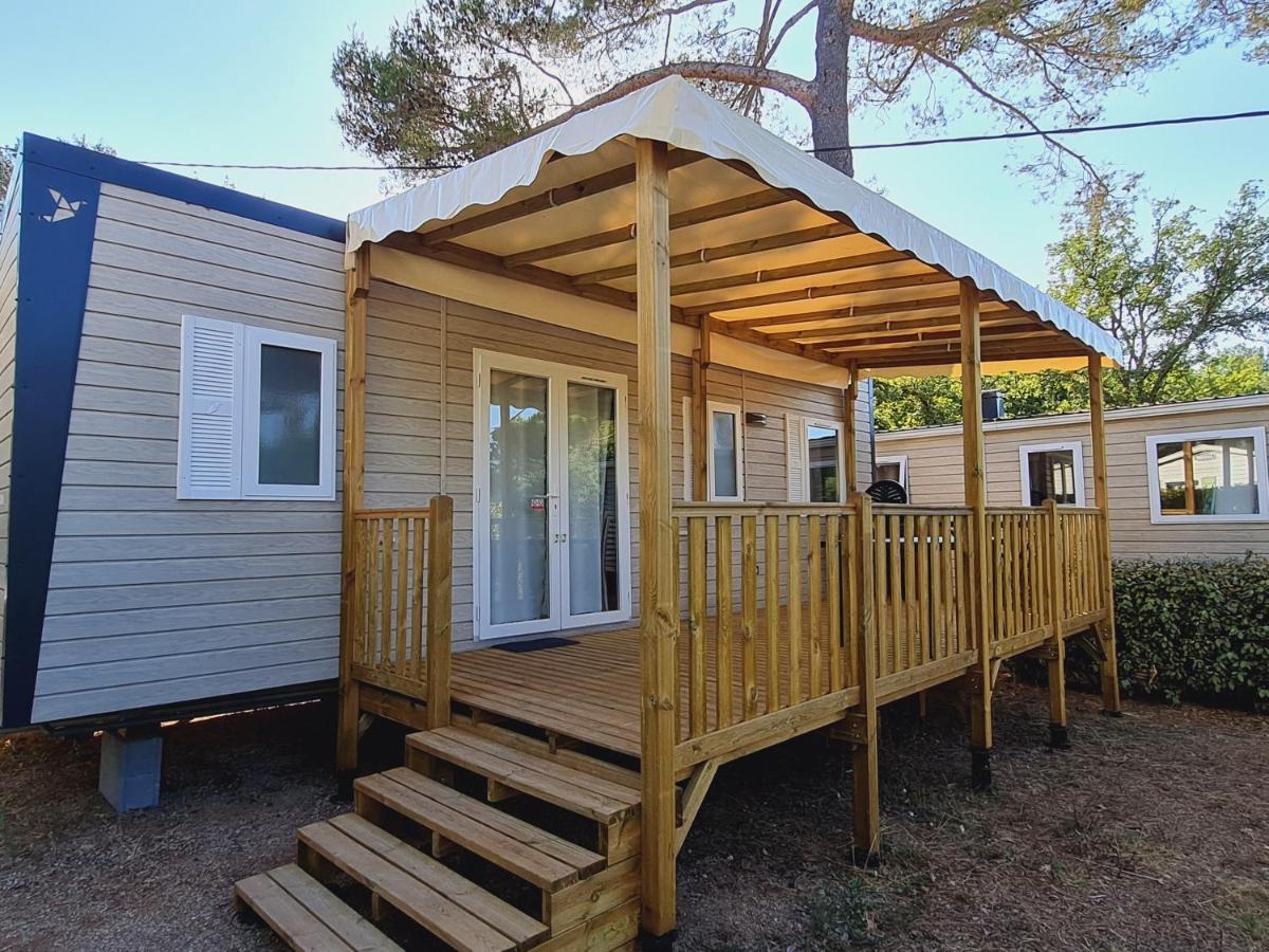Camping Lou Cantaire Hotel Fayence Exterior foto