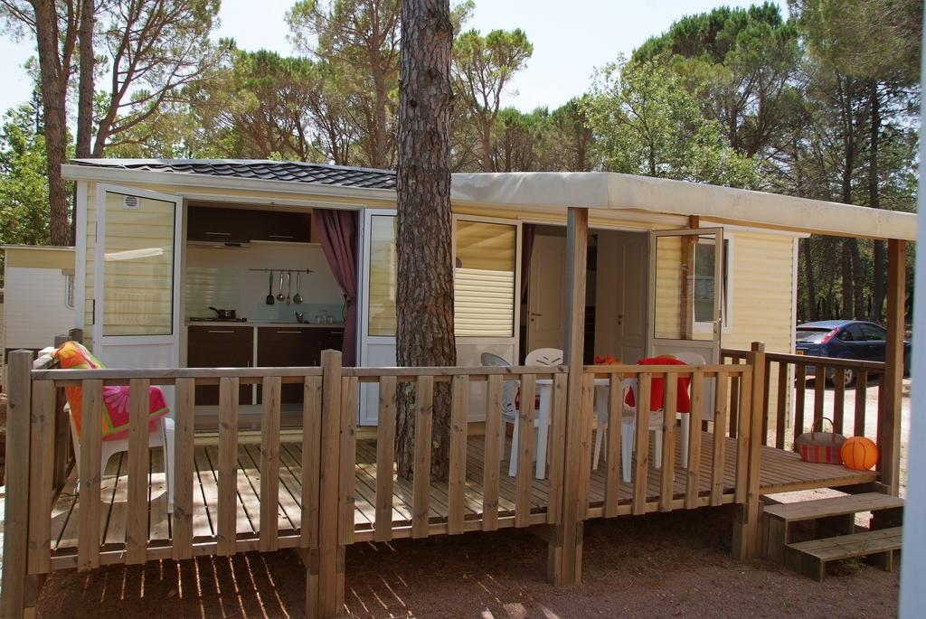 Camping Lou Cantaire Hotel Fayence Exterior foto