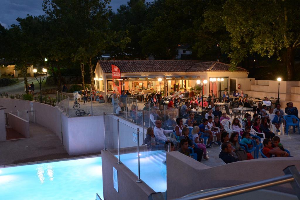 Camping Lou Cantaire Hotel Fayence Exterior foto
